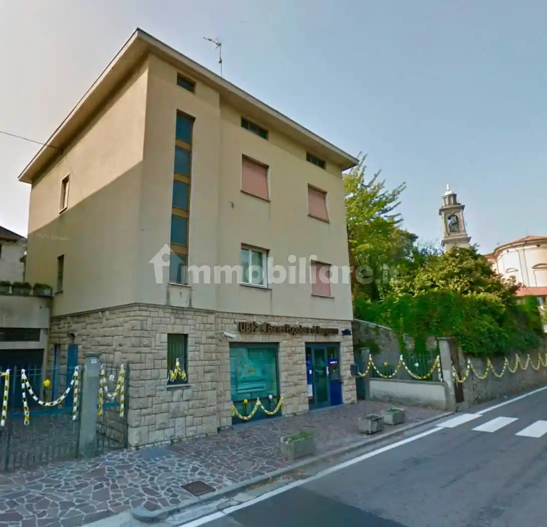 Appartamento in vendita a Villa d'Adda