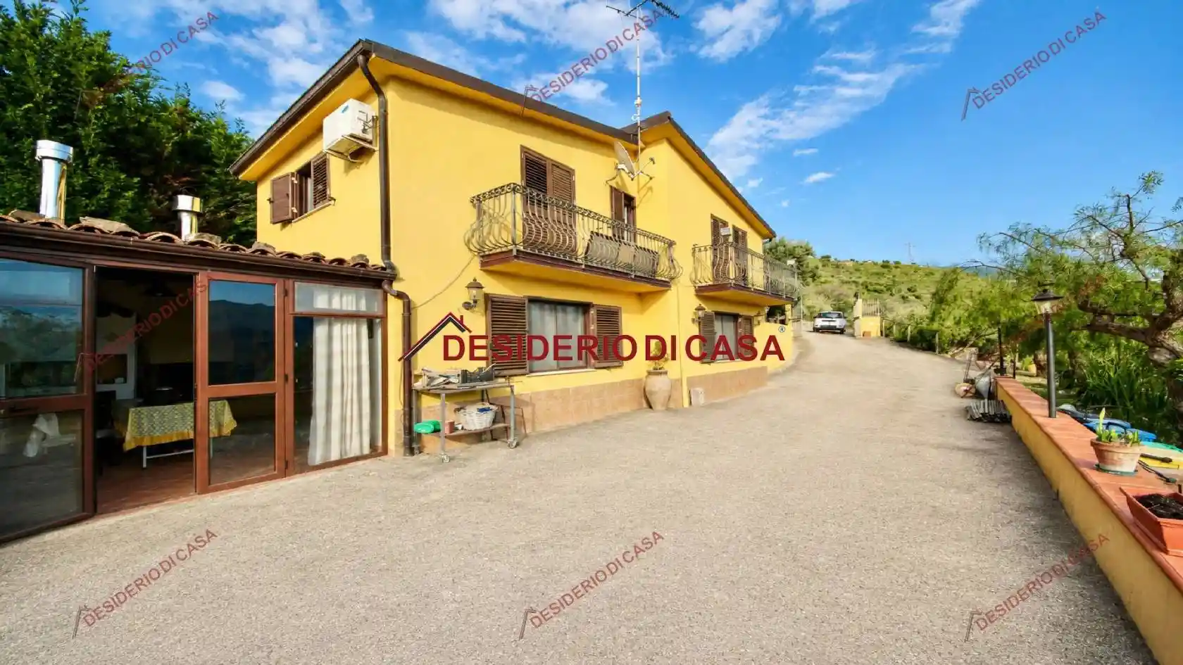 Villa in affitto a Pettineo