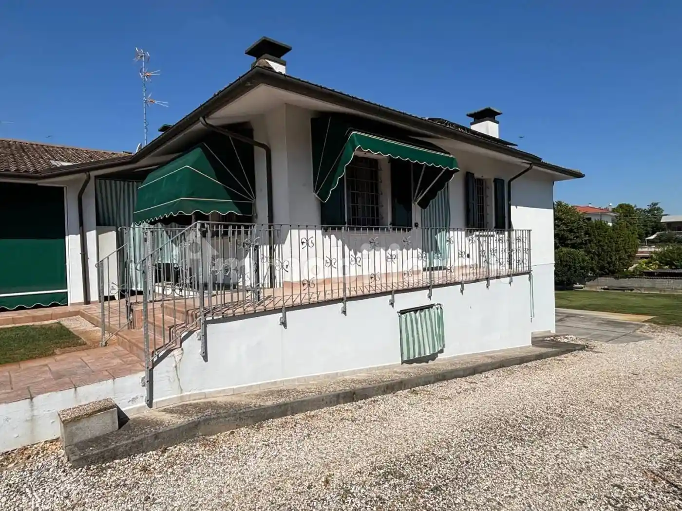 Villa in vendita a Terre del Reno