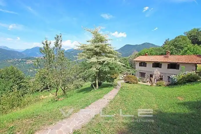 Villa in vendita a Zogno