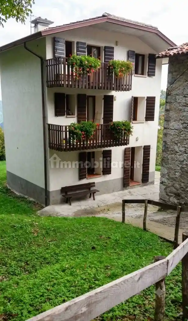 Casa indipendente in vendita a Enego