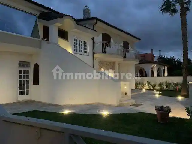 Villa in vendita a Collepasso