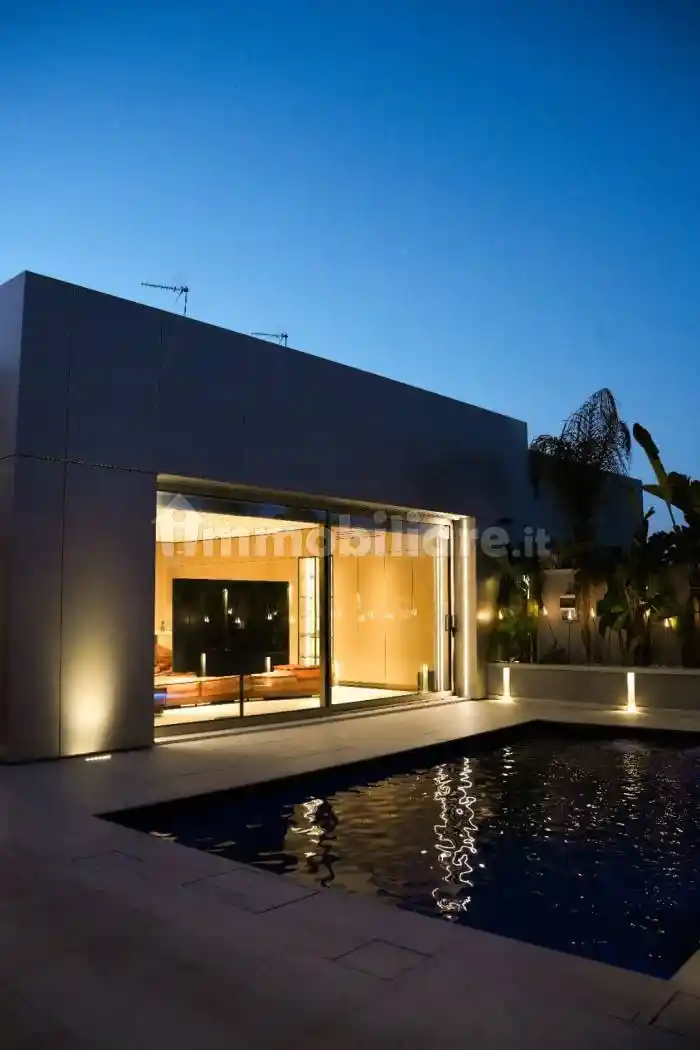 Villa in vendita a Trani