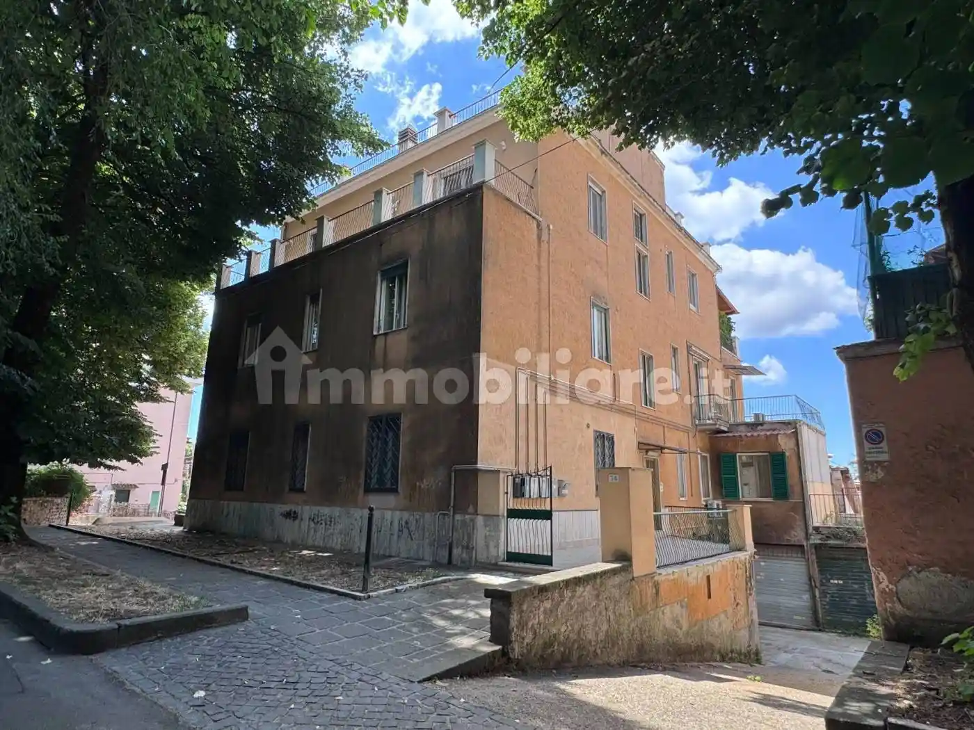Appartamento in vendita a Genzano di Roma