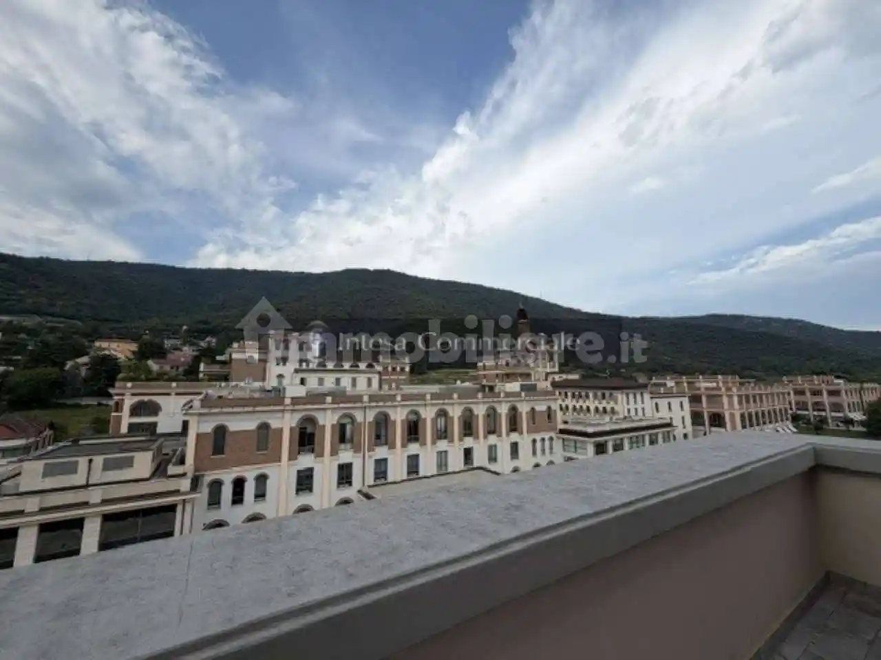 Appartamento in vendita a Brescia
