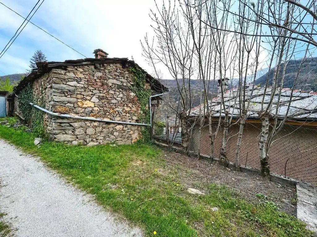 Rustico - Casale in vendita a Perrero