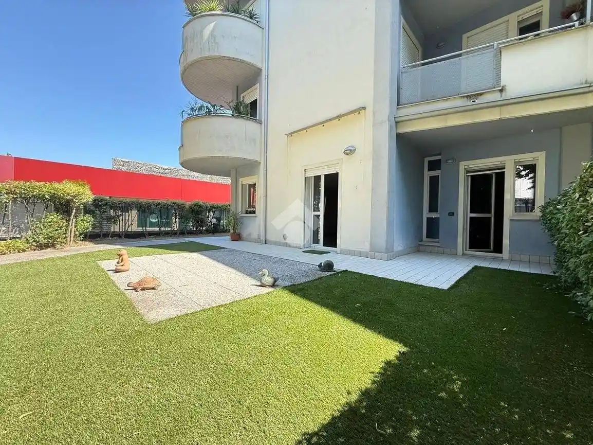 Appartamento in vendita a Desenzano del Garda