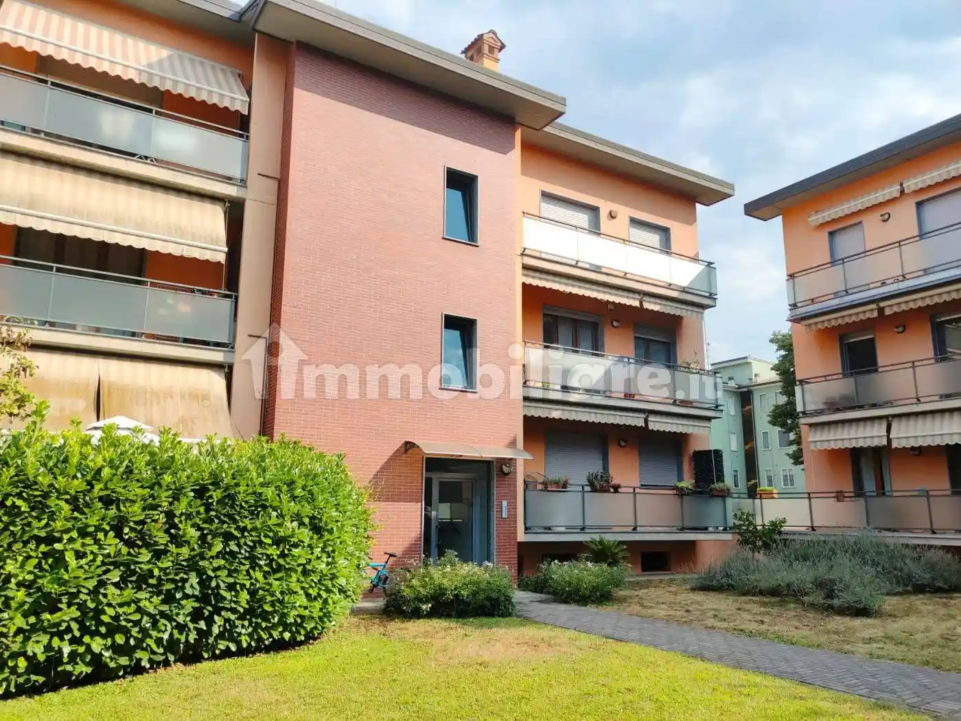 Appartamento in vendita a Landriano
