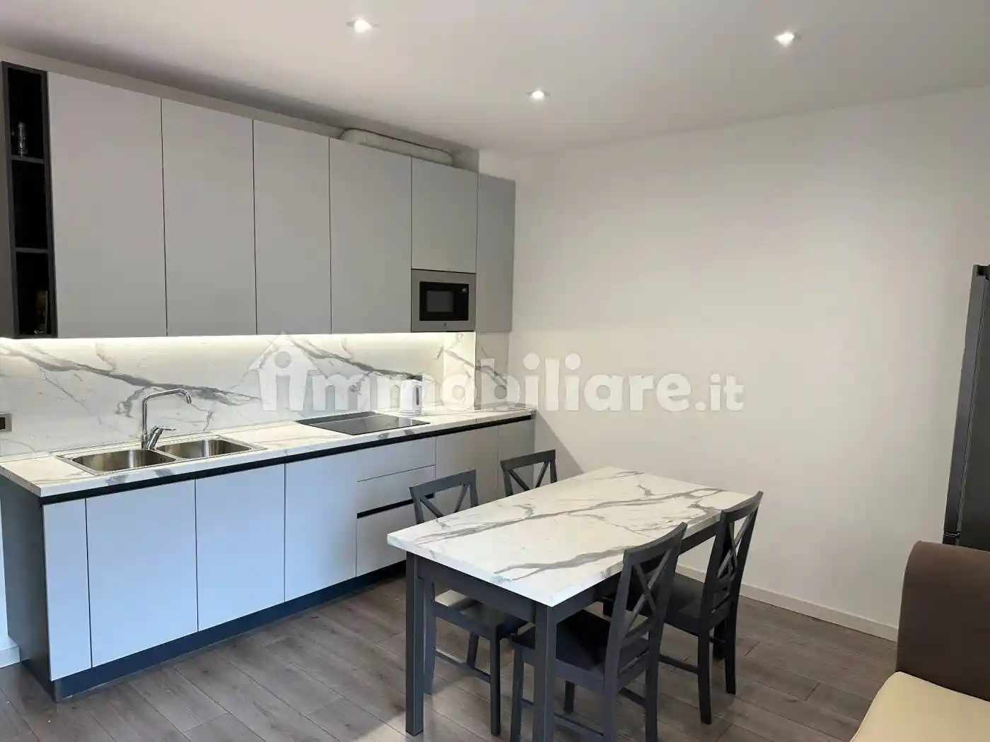 Appartamento in affitto a Como