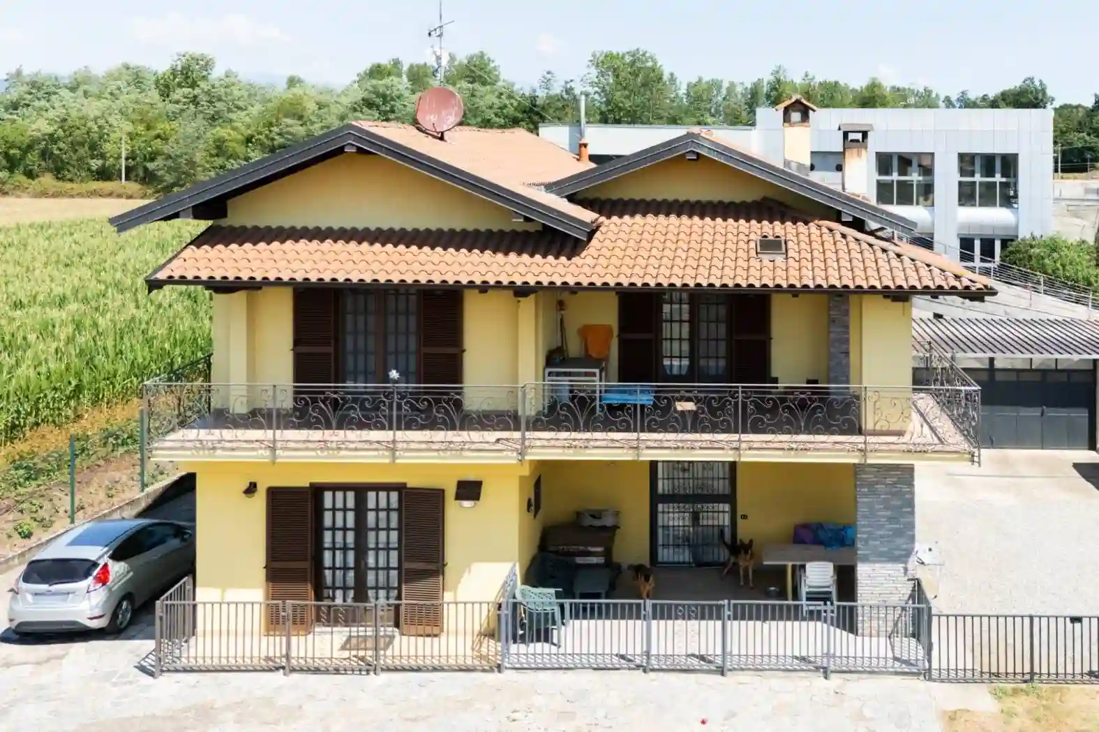 Villa - foto 2