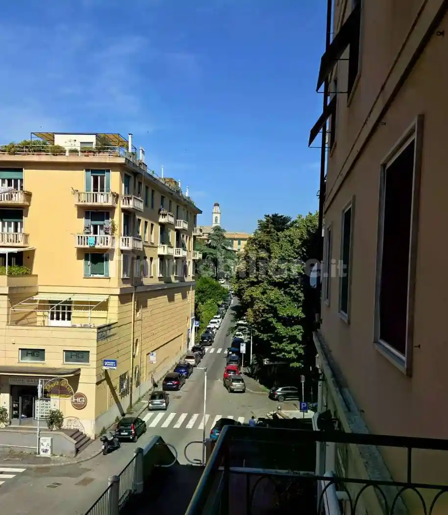 Appartamento in affitto a Genova
