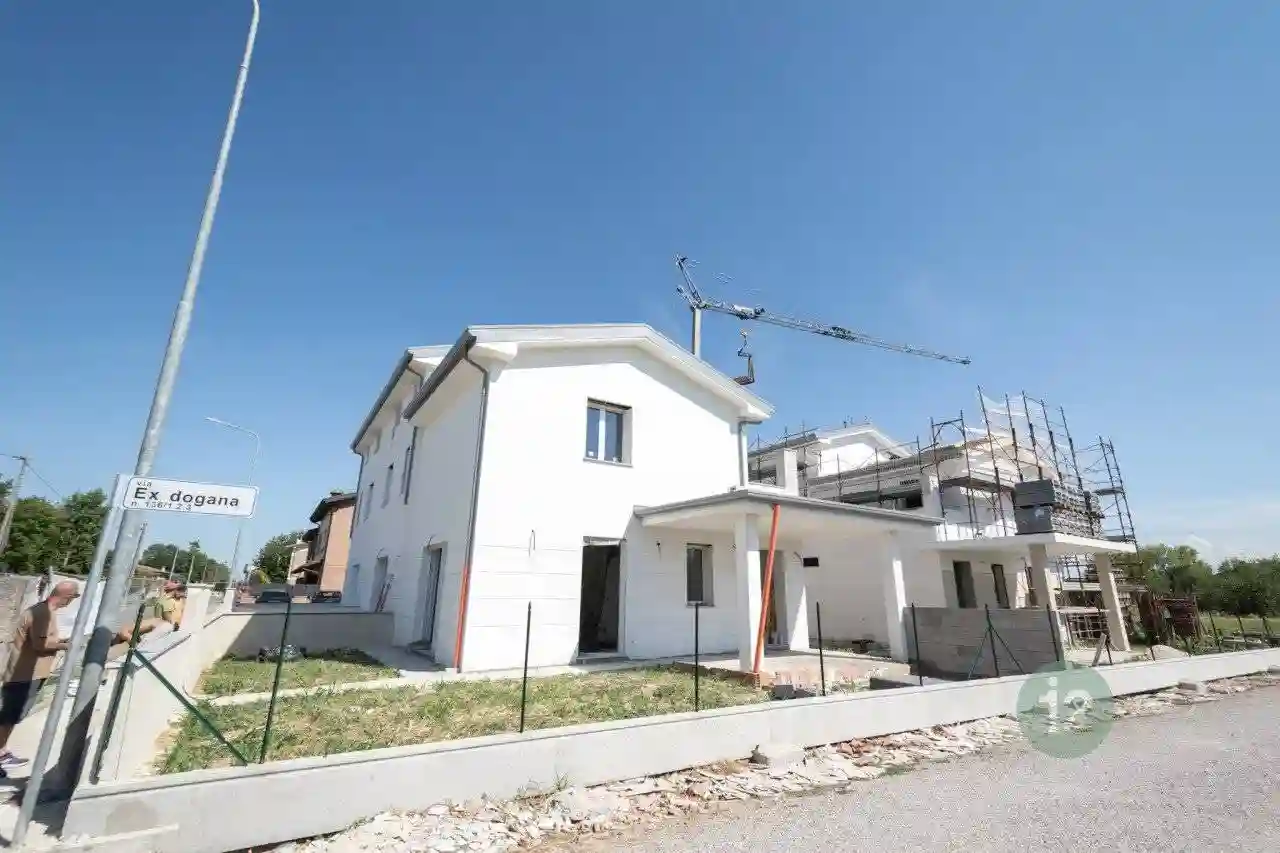Villetta a schiera - foto 2