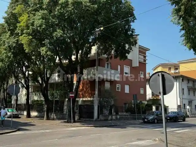 Appartamento in vendita a Verona