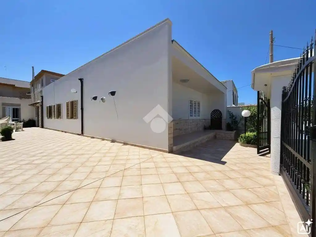 Villa in vendita a Porto Cesareo