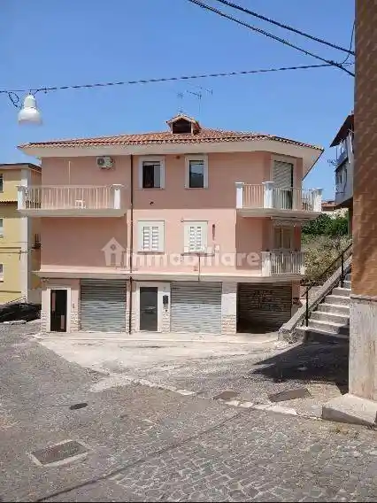 Appartamento in vendita a San Nicandro Garganico