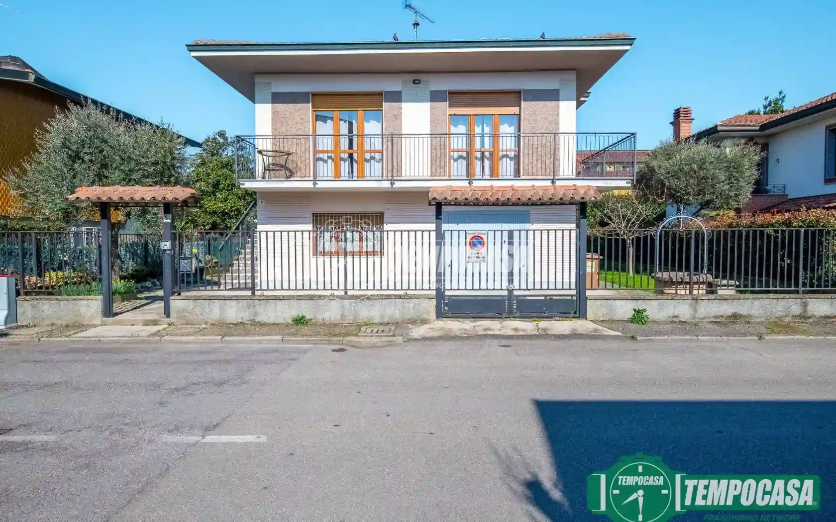 Villa - foto 2