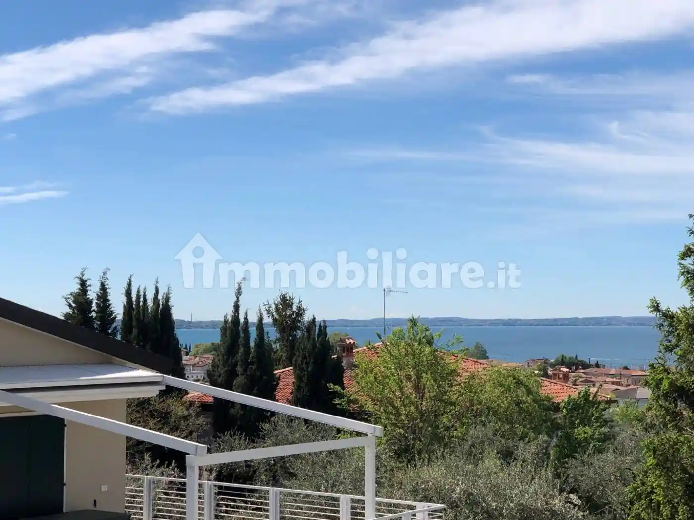 Appartamento in vendita a Bardolino