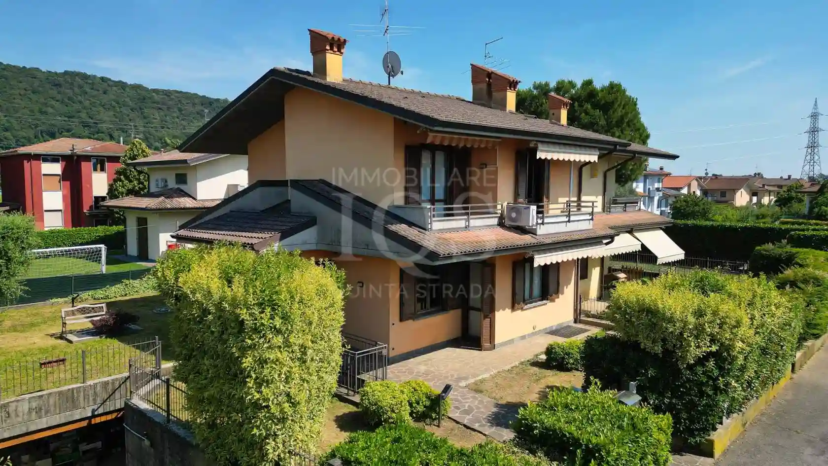 Villetta a schiera - foto 2