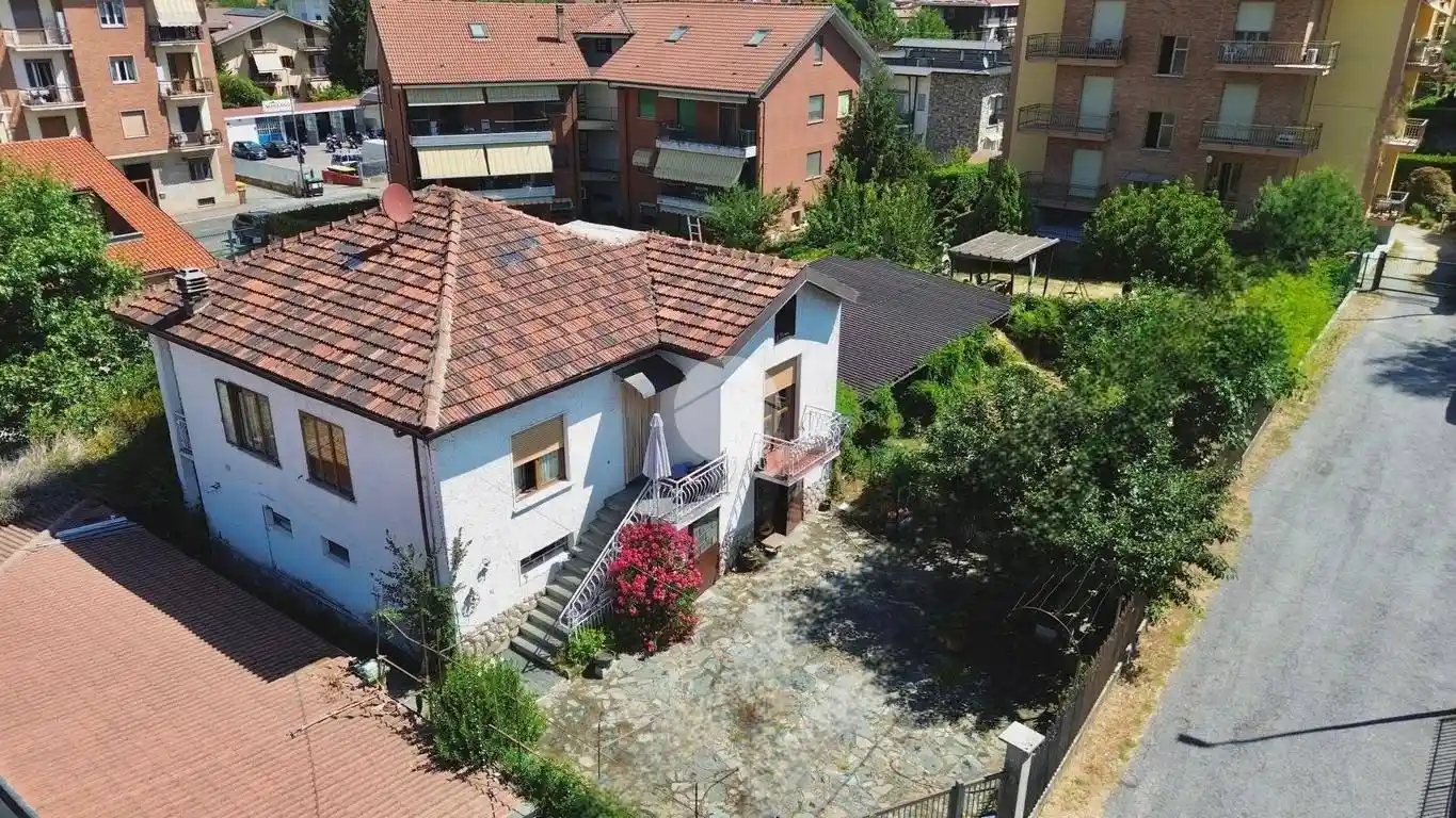 Villa in vendita a Avigliana
