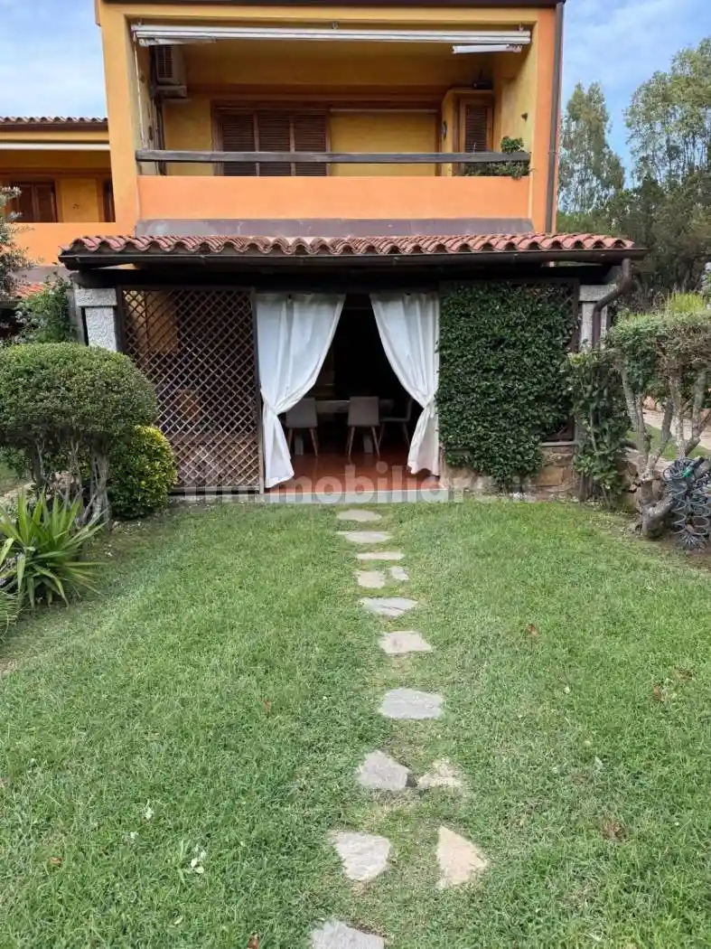 Appartamento in vendita a San Teodoro