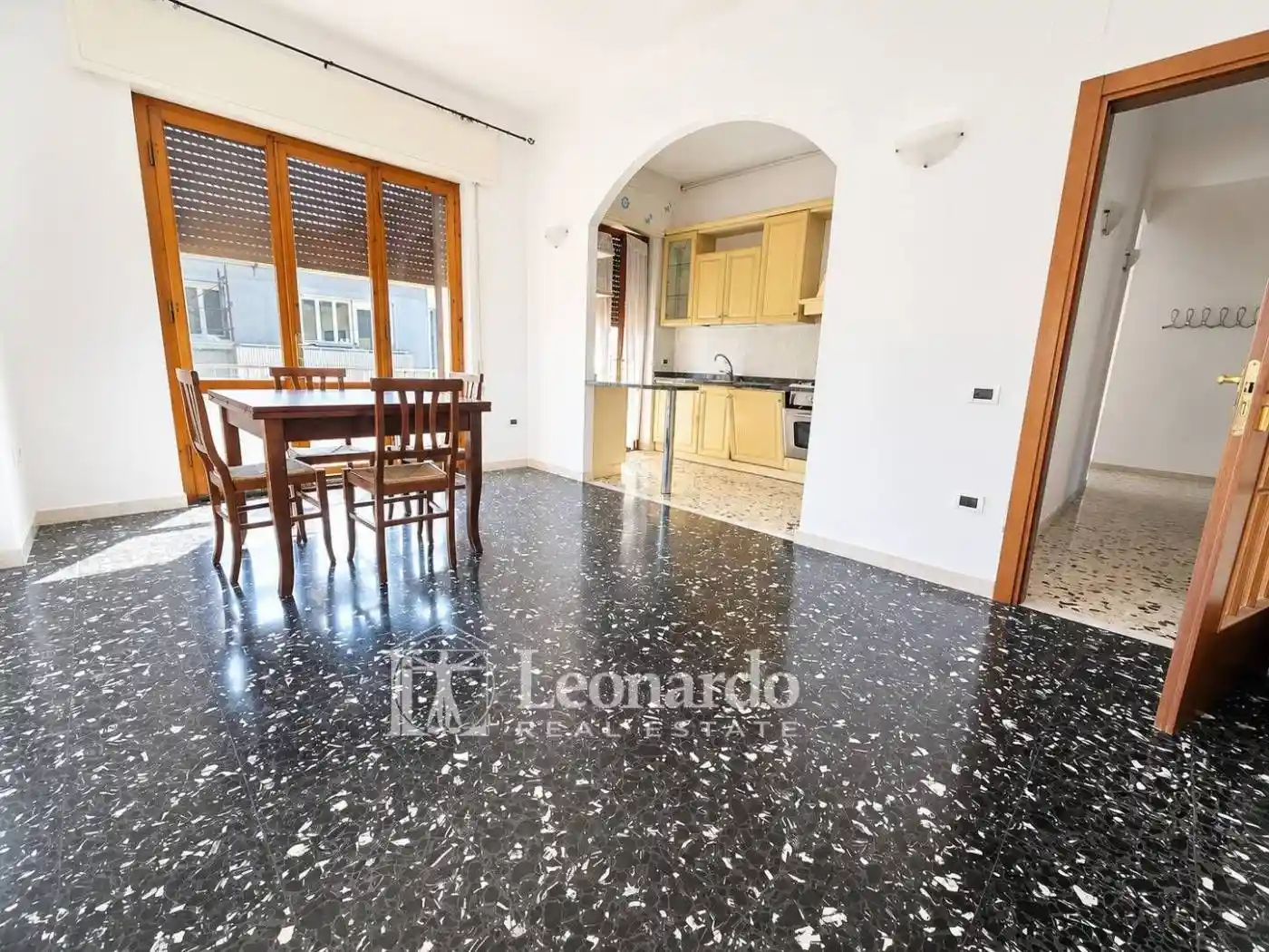 Appartamento in vendita a Viareggio