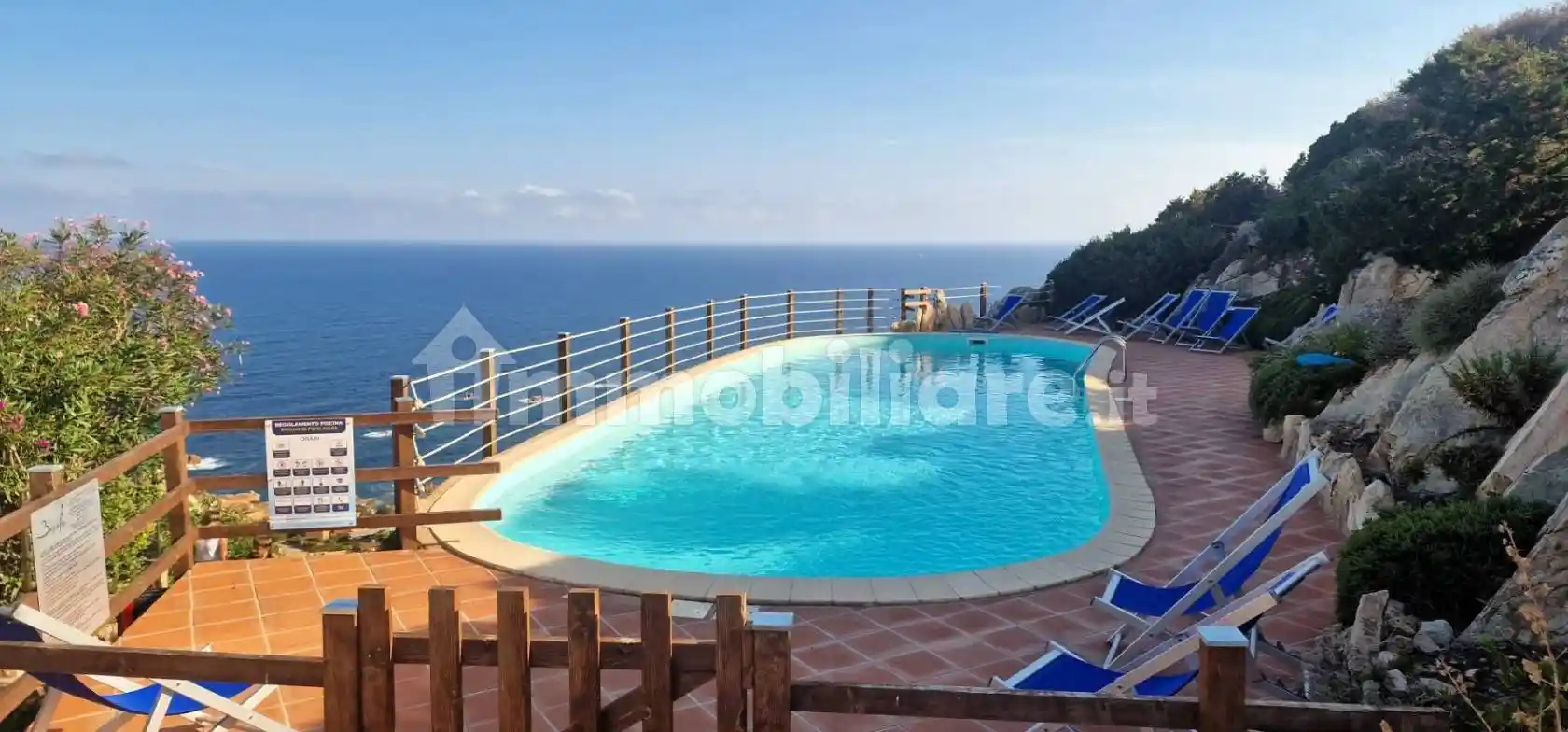 Villa in vendita a Trinità d'Agultu e Vignola
