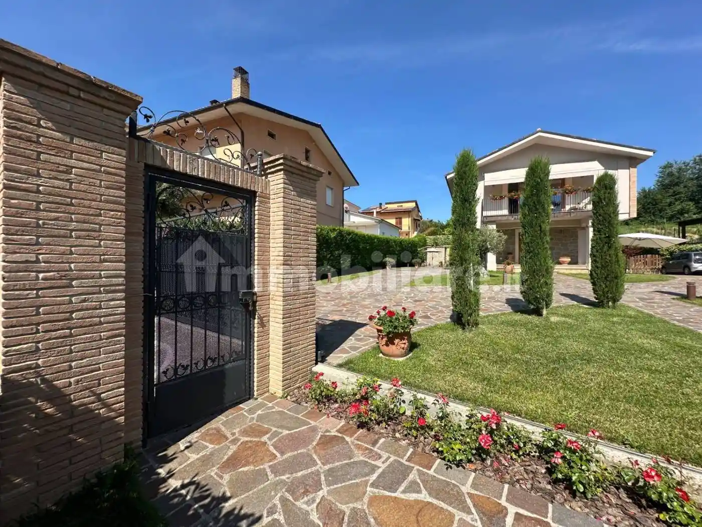 Villa in vendita a Isola del Gran Sasso d'Italia