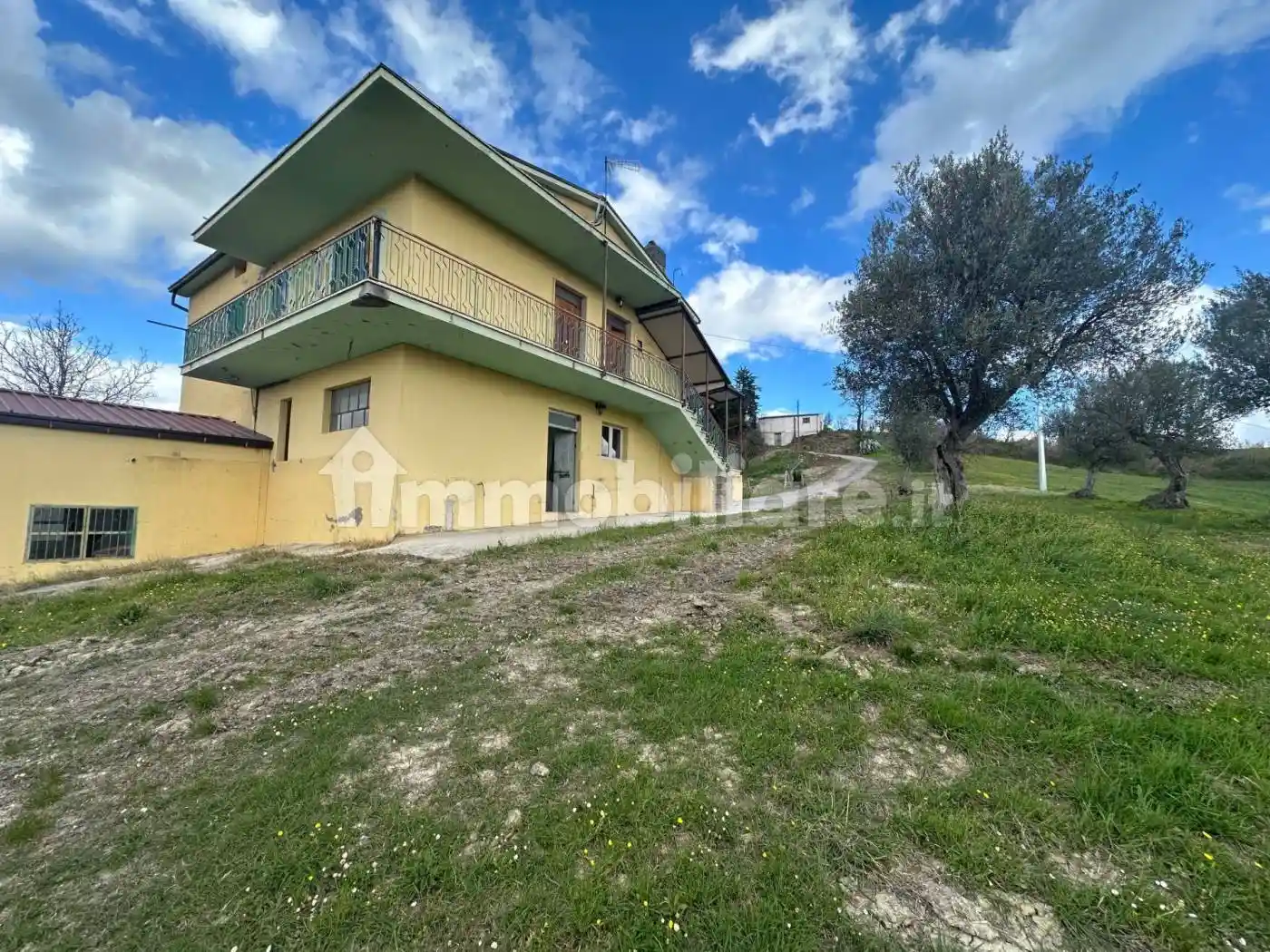 Villa in vendita a Basciano