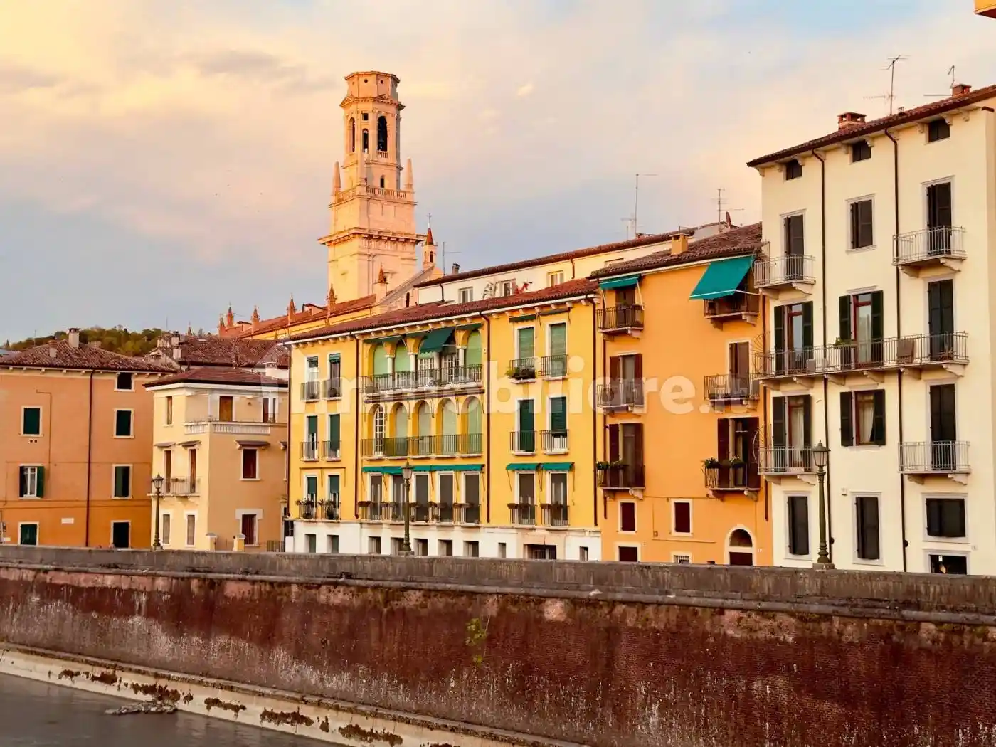 Appartamento in vendita a Verona