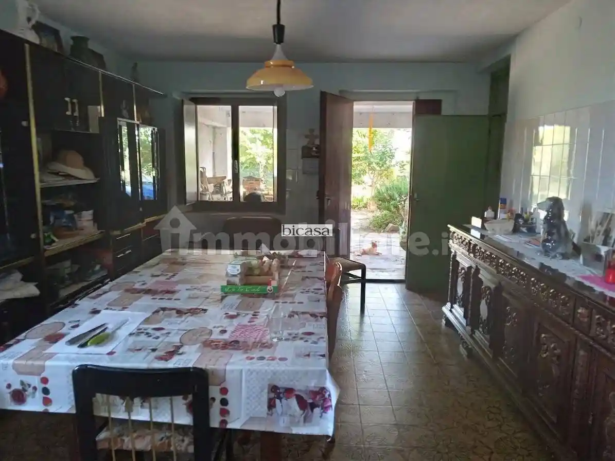 Rustico - Casale in vendita a Pesaro