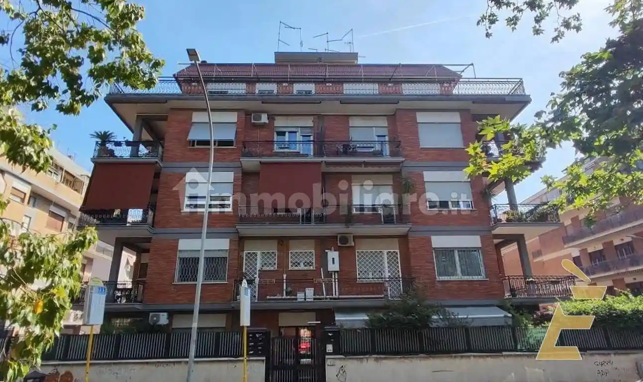 Appartamento in vendita a Roma
