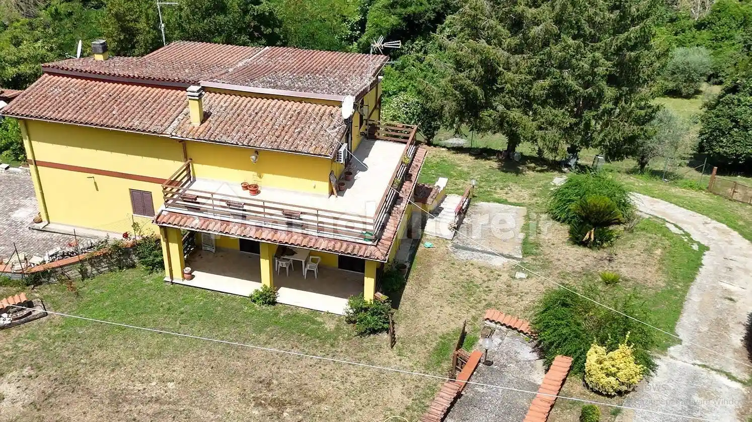 Villa in vendita a Poggio Catino
