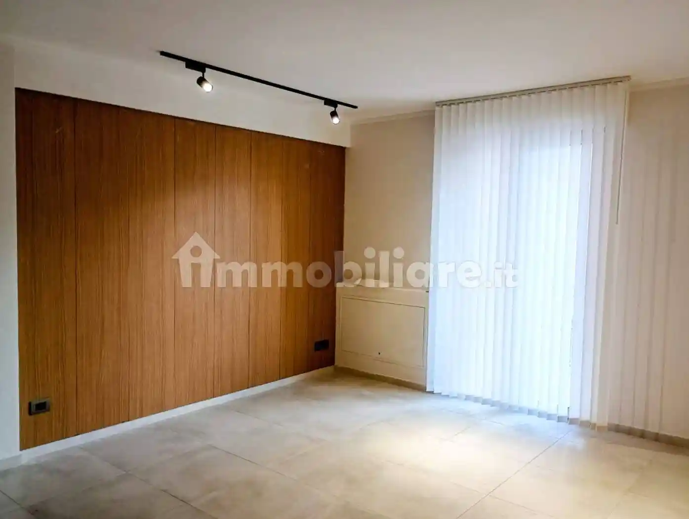 Palazzo - Edificio in affitto a Villafranca in Lunigiana