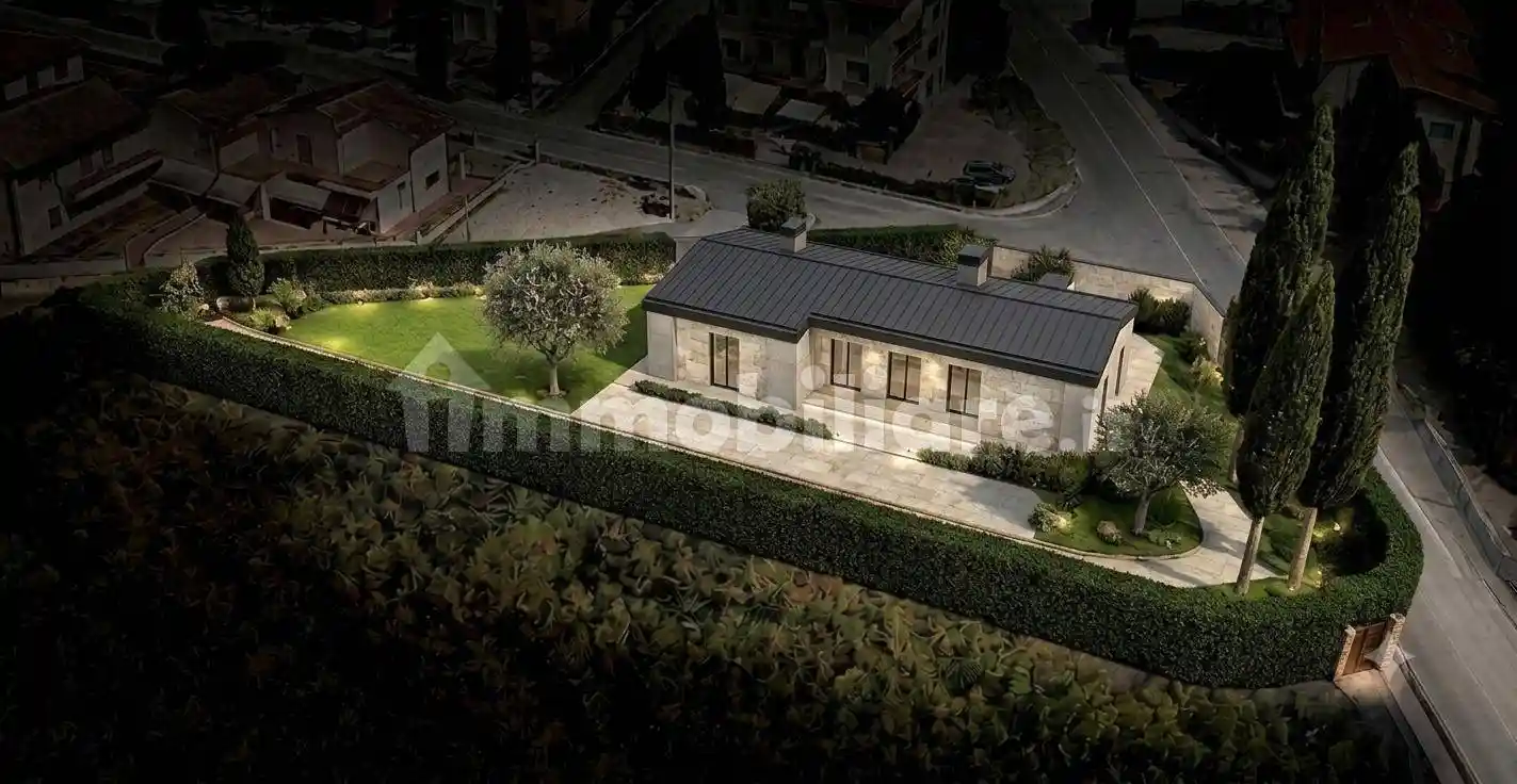 Villa in vendita a Colle di Val d'Elsa