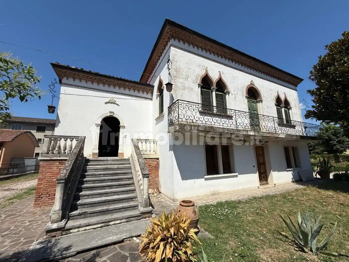 Villa in vendita a Casale di Scodosia