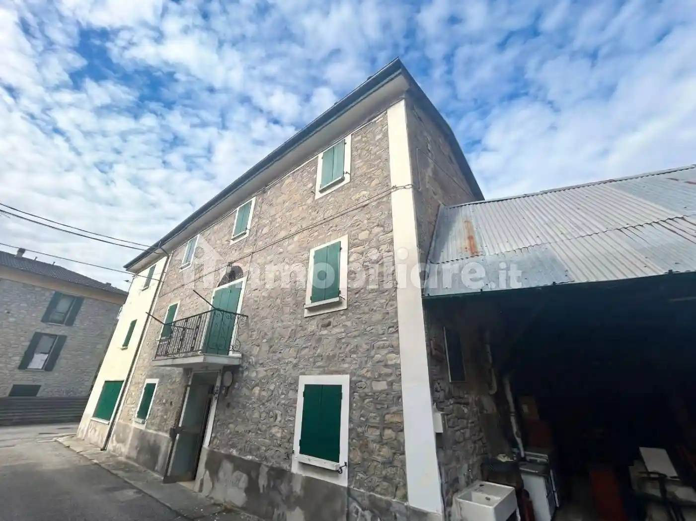 Palazzo - Edificio in vendita a Monterenzio