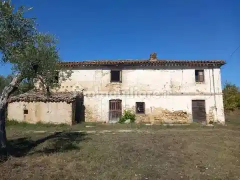 Rustico - Casale in vendita a Torrevecchia Teatina