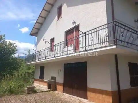 Villa in vendita a Roccamontepiano