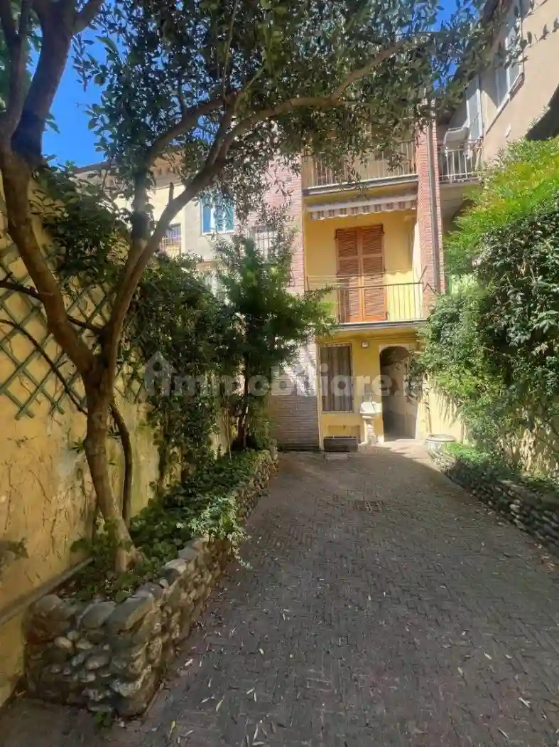 Palazzo - Edificio - foto 2