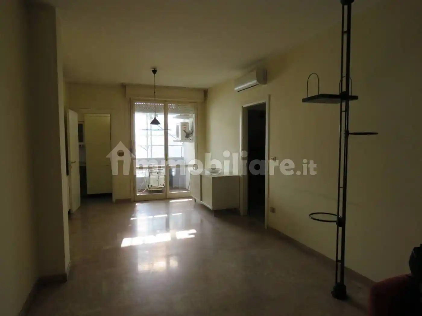 Appartamento in vendita a Modena