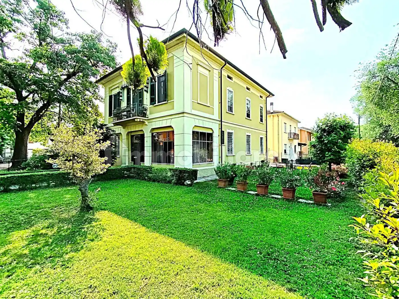 Villa in vendita a Pegognaga