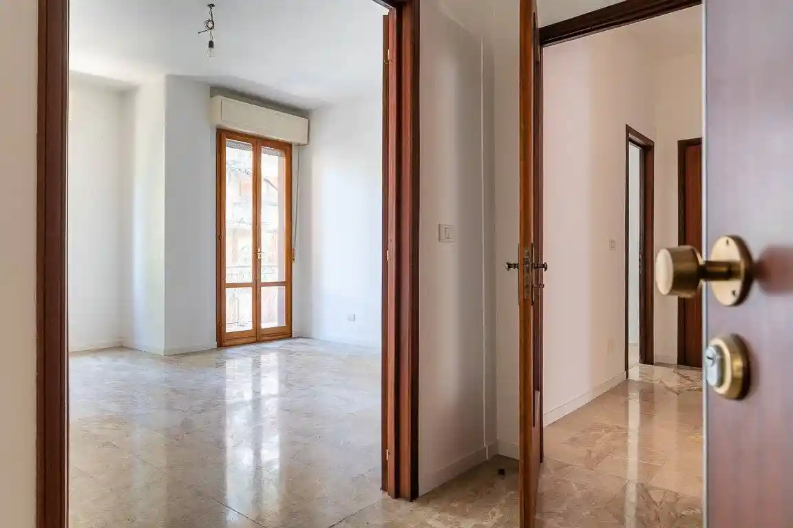 Appartamento in vendita a Voghera
