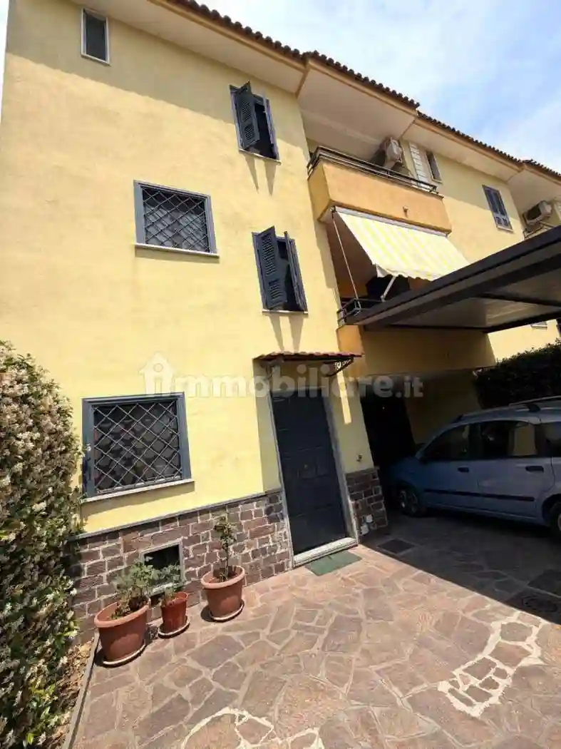 Villetta a schiera - foto 2