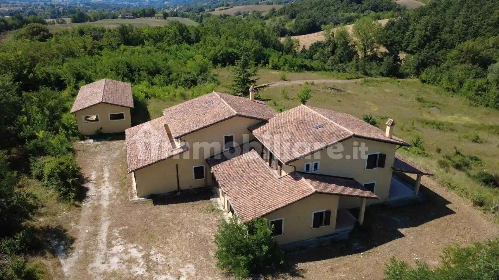 Rustico - Casale in vendita a Nocera Umbra