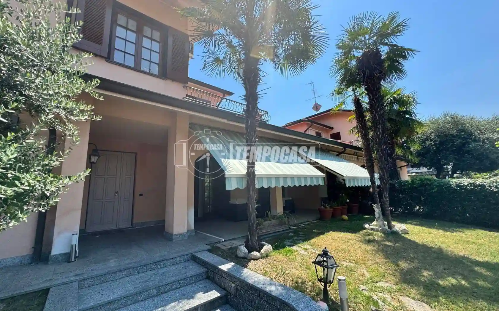 Villa - foto 2