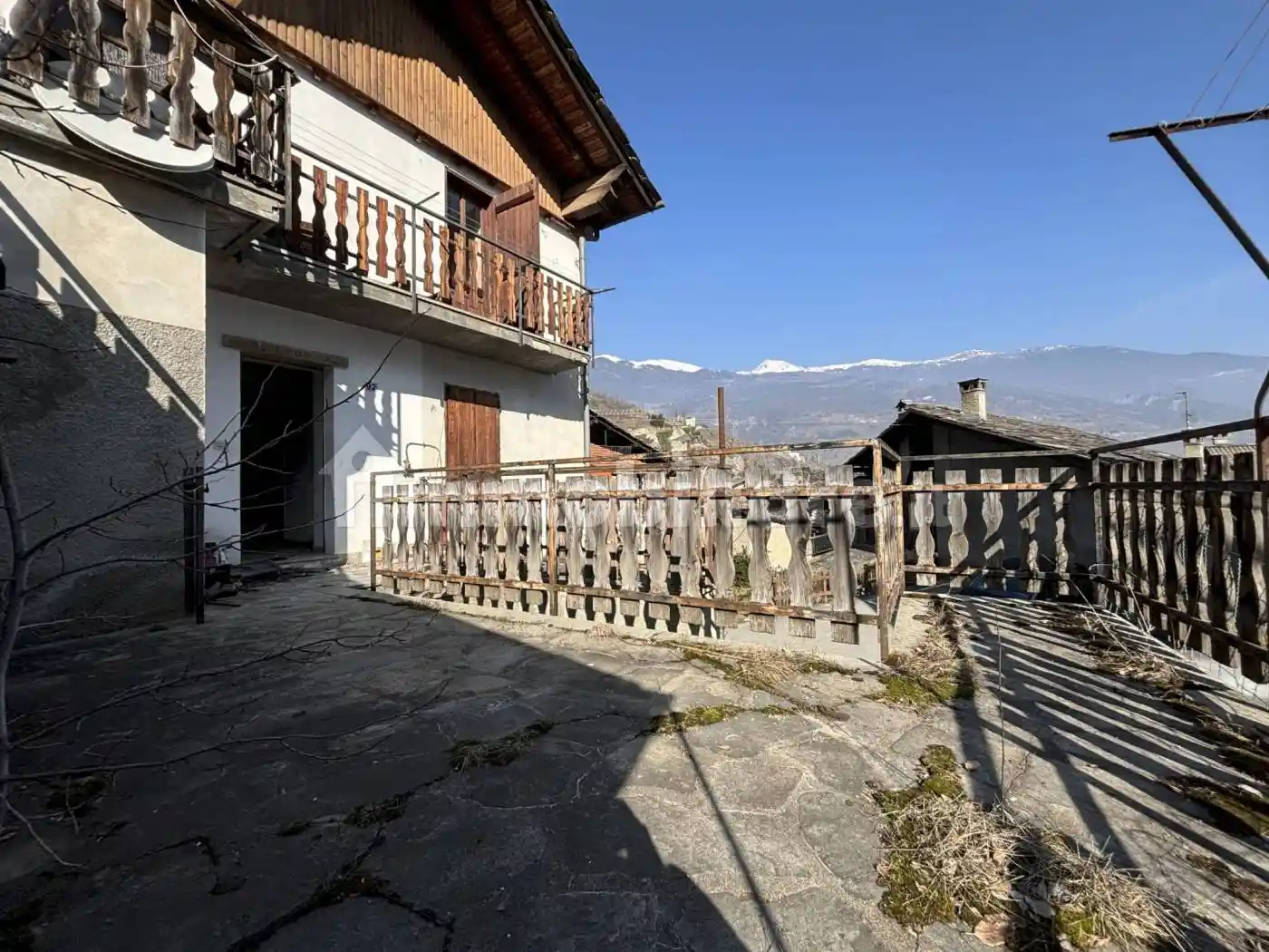 Appartamento in vendita a Introd