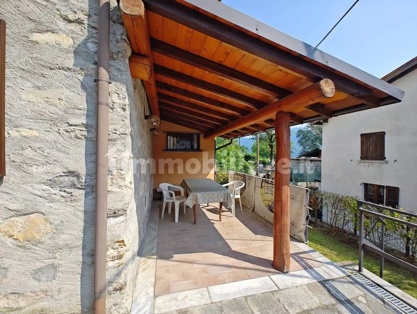 Casa indipendente in vendita a Schignano
