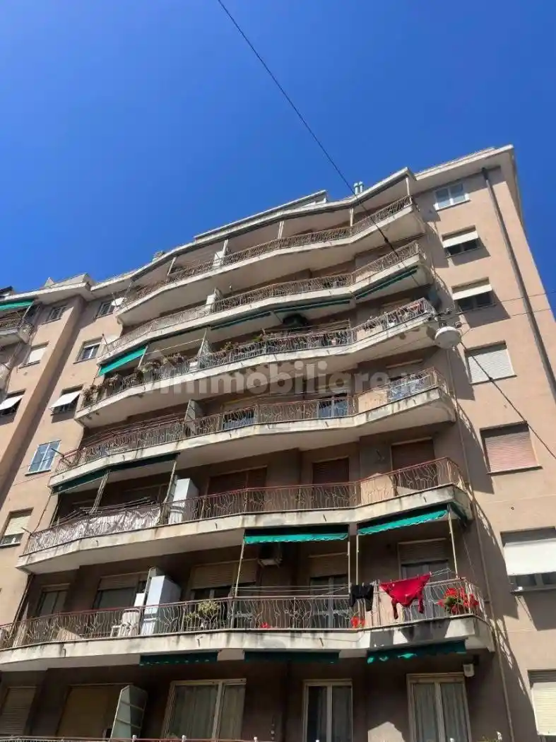 Appartamento in vendita a Genova