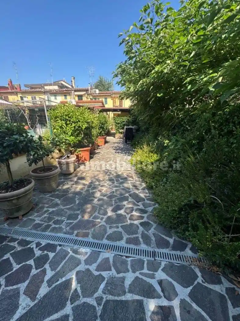 Casa indipendente in vendita a Firenze