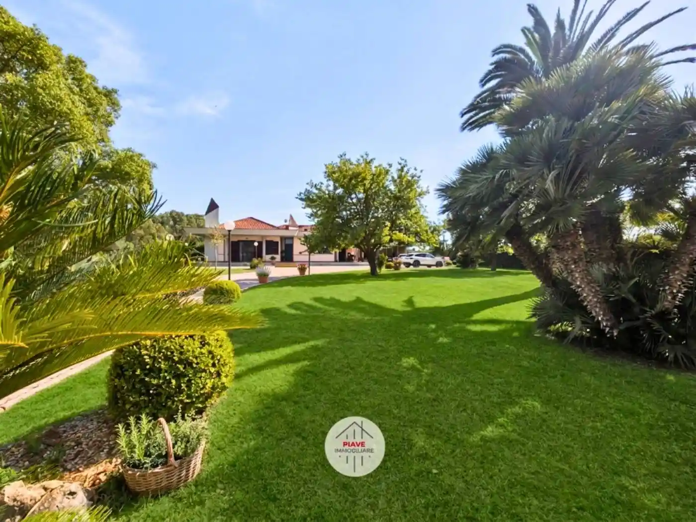 Villa in vendita a Latina